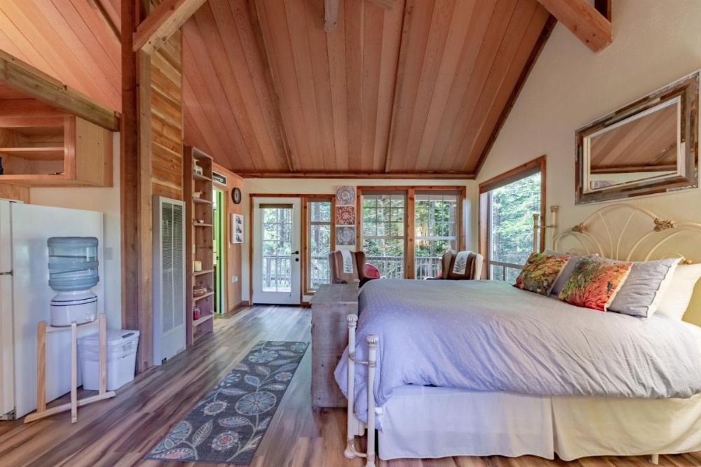 Dear Ol' Dad's Cabin